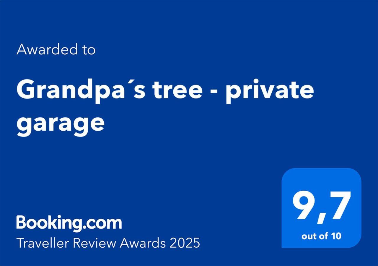 Grandpa'S Tree - Private Garage Apartment Split Exterior photo